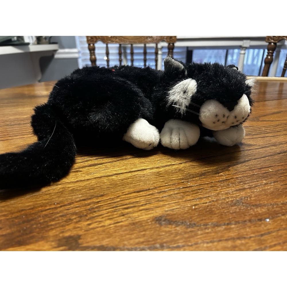 W.M.G. Purring Cat Plush Black White Tuxedo Kitty Interactive Sound Toy 13013